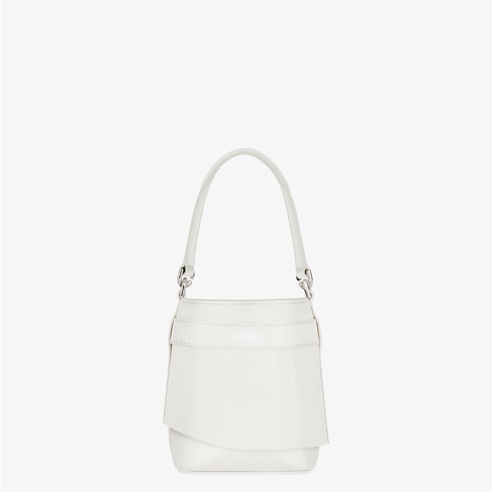 GIVENCHY Micro Shark Lock bucket bag in Box leather Ivory - Picture 16 of 16